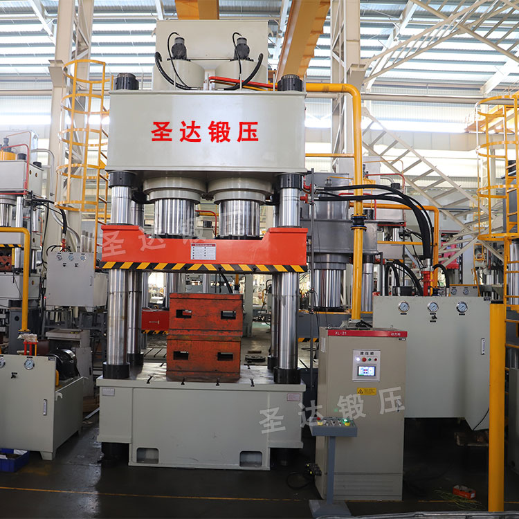 1250噸三梁四柱液壓機 1250噸三梁四柱液壓機