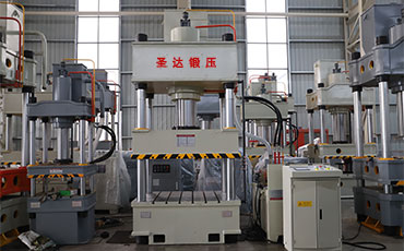 四柱液壓機工作原理是什么？